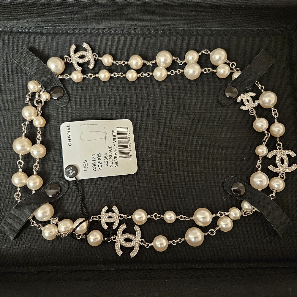 Chanel Pearl Neckace